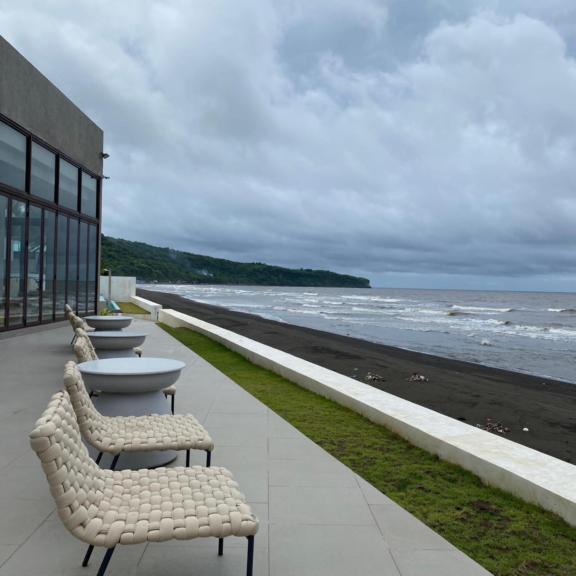 Tana Beach Villas Ліан Екстер'єр фото